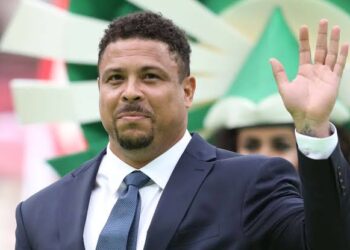 Brazil’s Ronaldo sells Cruzeiro, indicates Real Valladolid next