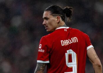 Barcelona in shock move for Liverpool’s Darwin Nunez to fill potential Robert Lewandowski void