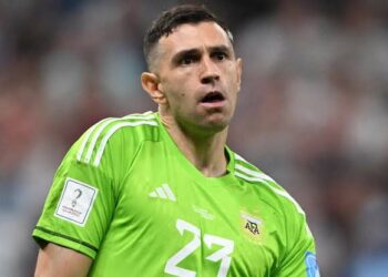 Aston Villa’s Emi Martinez surpasses Chelsea great Petr Cech in unwanted Premier League record in Liverpool thriller