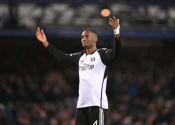 Chelsea ‘leading’ the race to sign Fulham defender