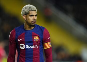 Manchester United ‘ready to double wages’ of Barcelona star linked to Bayern Munich