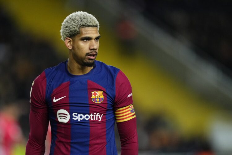 Manchester United ‘ready to double wages’ of Barcelona star linked to Bayern Munich