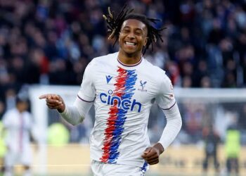 Michael Olise chooses Bayern Munich over Chelsea and Manchester United