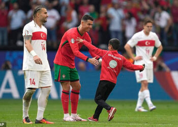 Portugal vs Turkey: Ronaldo fans disrupt match four times as Roberto Martinez’s men advance