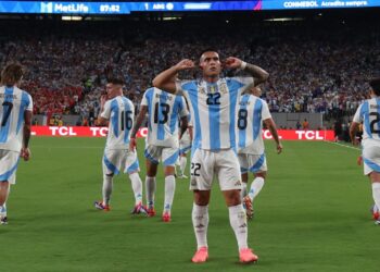 Copa America: David’s strike lifts Canada over Peru as Messi’s Argentina beat Chile to seal quarterfinal spot