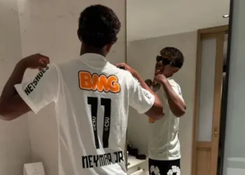 Brazil’s Santos send gift, invitation to Spain prodigy Lamine Yamal after he was spotted in Neymar’s jersey