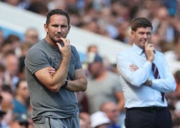 Redknapp mentions two England legends he believes should be front-runners for vacant Three Lions job