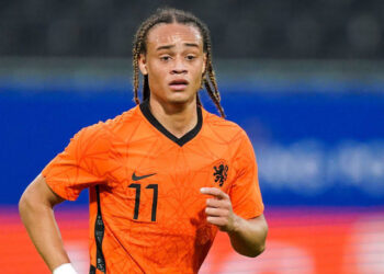Manchester United enter race for Xavi Simons as Dutch revolution overshadows Old Trafford