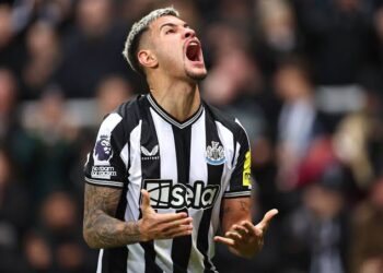 Manchester City dream XI for the 2024/2025 season-From Araujo to Guimaraes