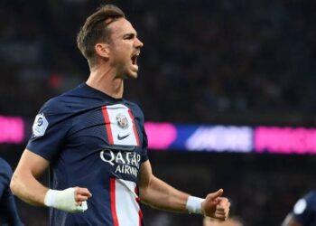 Arsenal begin negotiations with Paris Saint-Germain to sign £18.5m midfielder