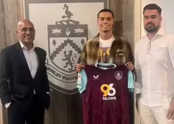 Ronaldinho’s son Joao Mendes signs with Burnley after departing Barcelona at 19