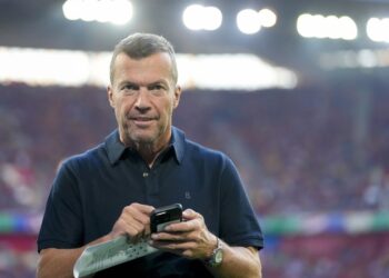 “Pathetic the leader is missing” – Matthäus slams Bayern Munich for selling star man after Wolfsburg struggles
