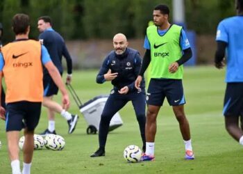 Ruthless Enzo Maresca lays down the law: Chelsea’s first XI up for grabs