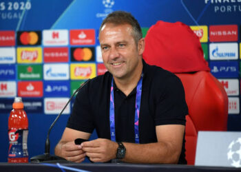 Barcelona boss Hansi Flick hails former Bayern Munich star – ‘Best number nine of the last ten years’