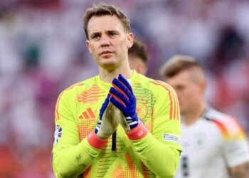 Germany legend Manuel Neuer extends olive branch to Barcelona star after international retirement