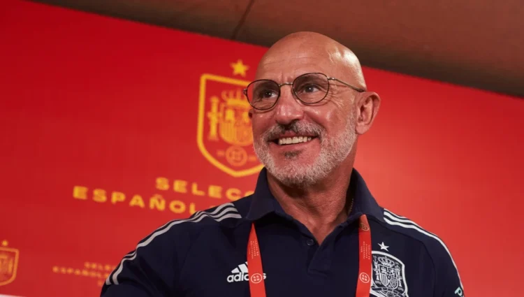 De La Fuente full of ‘pride’ after Spain’s resounding victory over Switzerland despite red card