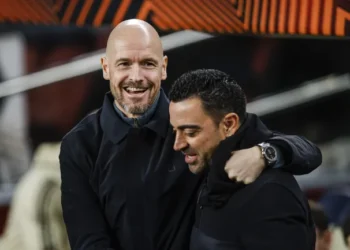 Manchester United in talks with Barcelona legend to replace Erik ten Hag