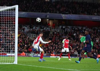 Arsenal 2-0 PSG: Havertz equals Aubameyang record as Gunners secure first Champions League win
