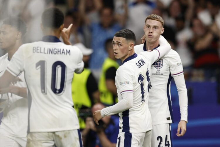 Manchester United legend names England’s best player, snubs Jude Bellingham and Cole Palmer