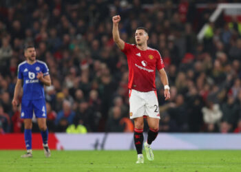 Man United boss Ruben Amorim reveals tactical future for Diogo Dalot in new 3-4-2-1 setup