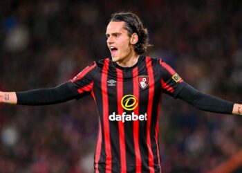 Bournemouth striker suffers ACL tear in training