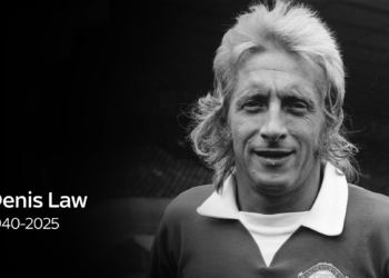 Denis Law: Former Manchester United players pay tributes to departed club legend