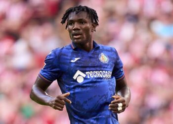 “It’s a clear penalty” – Barcelona coach, president insist referee wrong to ignore Nigeria star’s foul