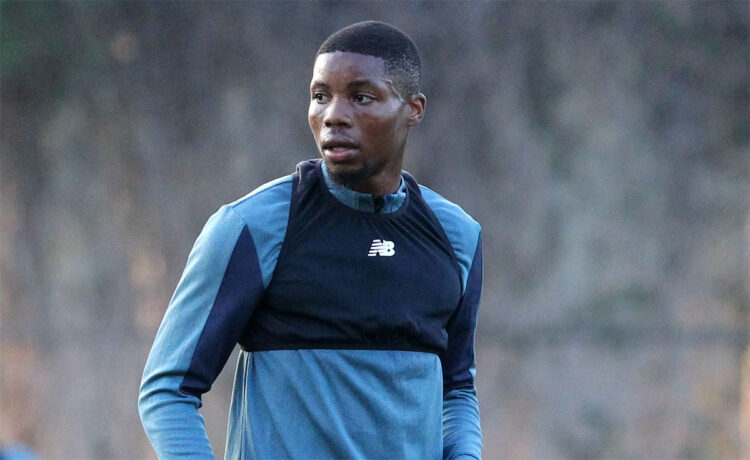 Germany’s Magdeburg fall in love with Nigerian defender on trial at Dynamo Kyiv