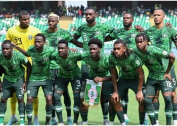 How does Eric Chelleʼs first Nigeria Super Eagles squad compare to Austin Eguavoenʼs last list?