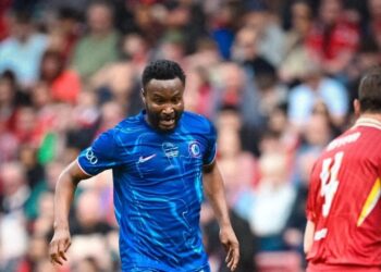Two former Super Eagles stars roll back the years as Chelsea legends fall to Liverpool at Anfield