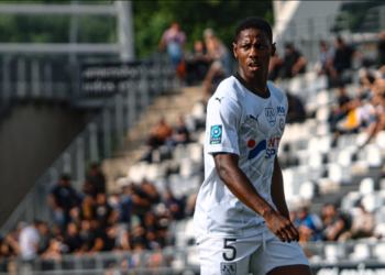 “I am ready to play for my fatherland” – 24-year old defender snubs England and Netherlands for Nigeria