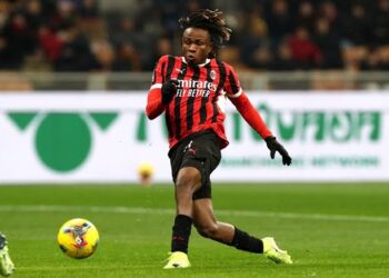 Former Nigerian striker reveals how Chukwueze can rediscover “rhythm” amid AC Milan struggles