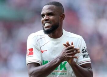 Augsburg’s stance on Frank Onyeka’s future revealed as loan spell nears end