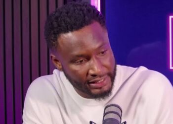 Super Eagles legend suggests shocking Victor Osimhen alternative to Chelsea 