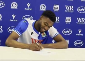 Former Arsenal man chooses Nigeria over England vibes in new club unveiling