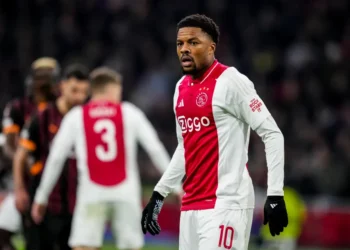 Ajax outcast Chuba Akpom secures England return with EFL Championship side