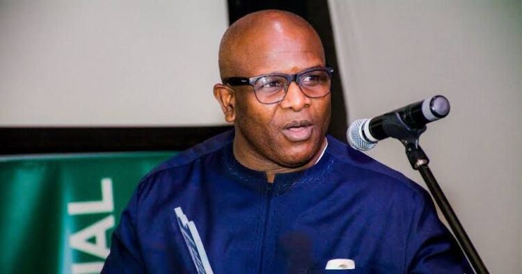 “It’s a big shame” – Peterside Idah slams NFF, urges increased administrative involvement of ex-internationals