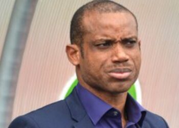 “Exactly what destroyed the Super Eagles in 2002” – Sunday Oliseh reveals worrying signs Nigeria could face same fate again