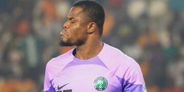Someone needs to talk to Nwabali – Ex-Nigeria international voices concern over Super Eagles goalkeeper