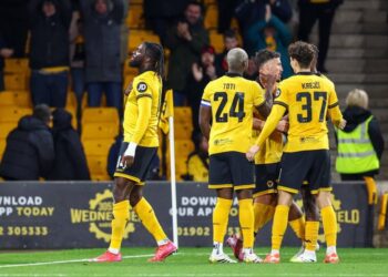 Wolves boss hints at Arokodare and Strand Larsen strike partnership ahead of Brighton clash