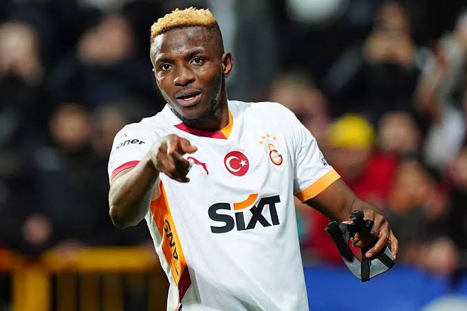 Osimhen: Ex-French forward recommends Super Eagles striker to Barcelona as Lewandowski replacement