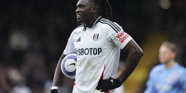 “Great thing for the team” – Marco Silva explains Bassey’s recent bench role at Fulham