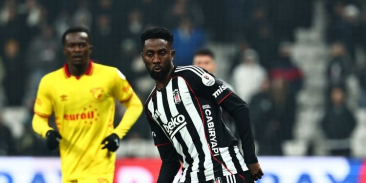 Manchester United transfer update: Wilfred Ndidi targeted again in swap deal plan