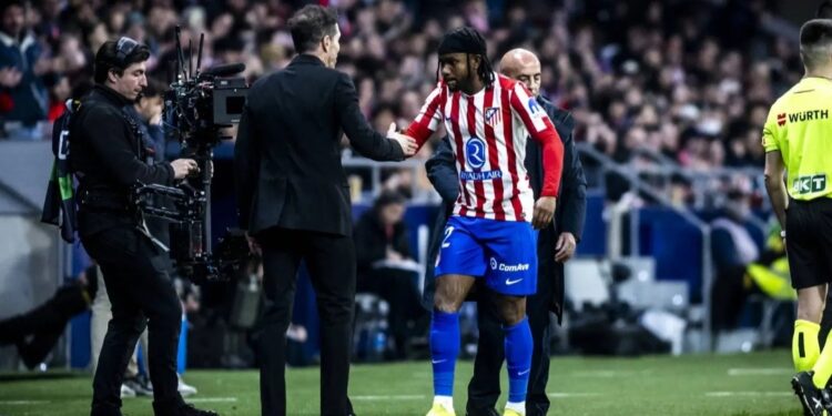 “That’s fantastic” – Simeone reveals 2 things he loves about Lookman after Madrid derby