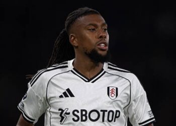 Reports: Super Eagles star Iwobi held at knifepoint as thieves raid his home