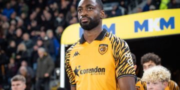 “We can’t drop our levels” – Semi Ajayi warns Hull City teammates ahead of Sheffield Wednesday clash