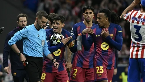 Former Super Eagles skipper slams ‘incompetent’ Barcelona after UCL elimination