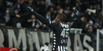 ‘I was rejected because I had malaria and typhoid’ – Osimhen reveals clubs that snubbed him