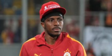Super Eagles star Osimhen turns Istanbul derby into Europe’s biggest scouting event