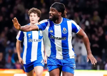 “He’s trying his best” – Porto boss defends Super Eagles striker Terem Moffi after fans’ backlash